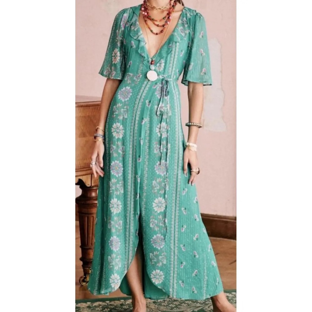 Sezane Paulie Maxi Dress in Bali Imprime